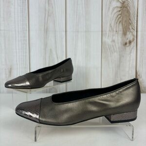 Vaneli Loafers Leather Pattern Cap Toe Low Heel Comfort Flats Shoes Gray Size 10